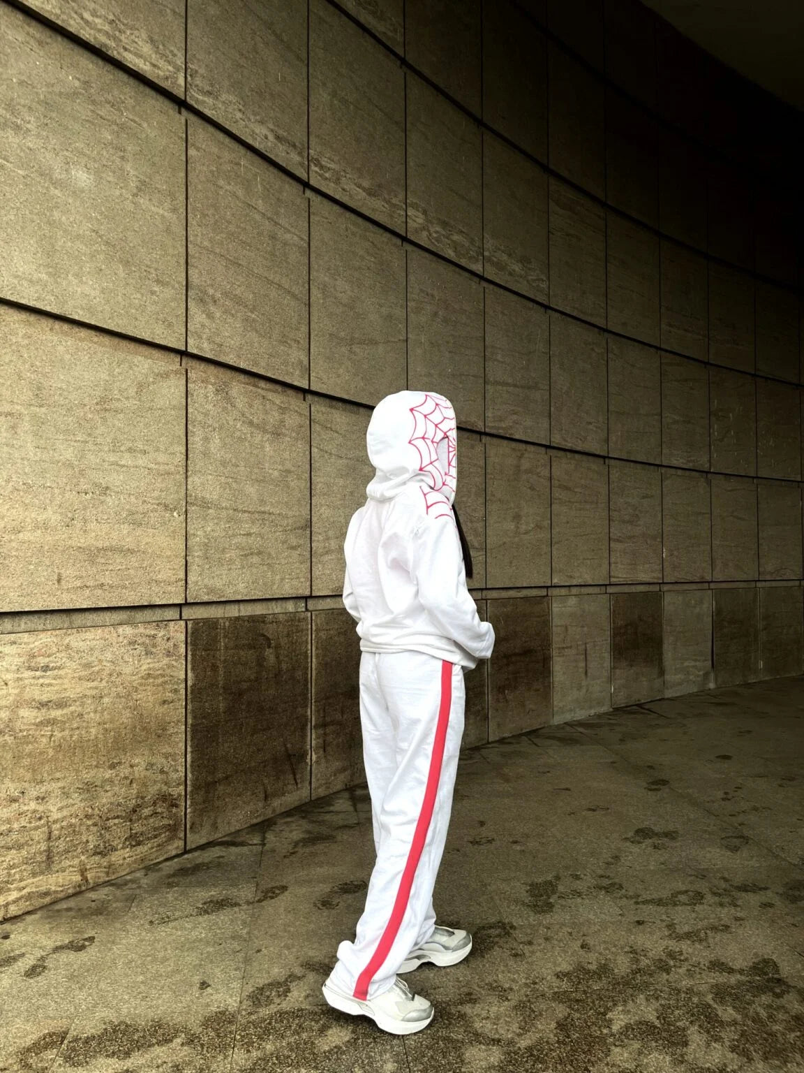 White Spider Zip-Up Mask Hoodie Set – Full Face Streetwear Tracksuit for Men & Women