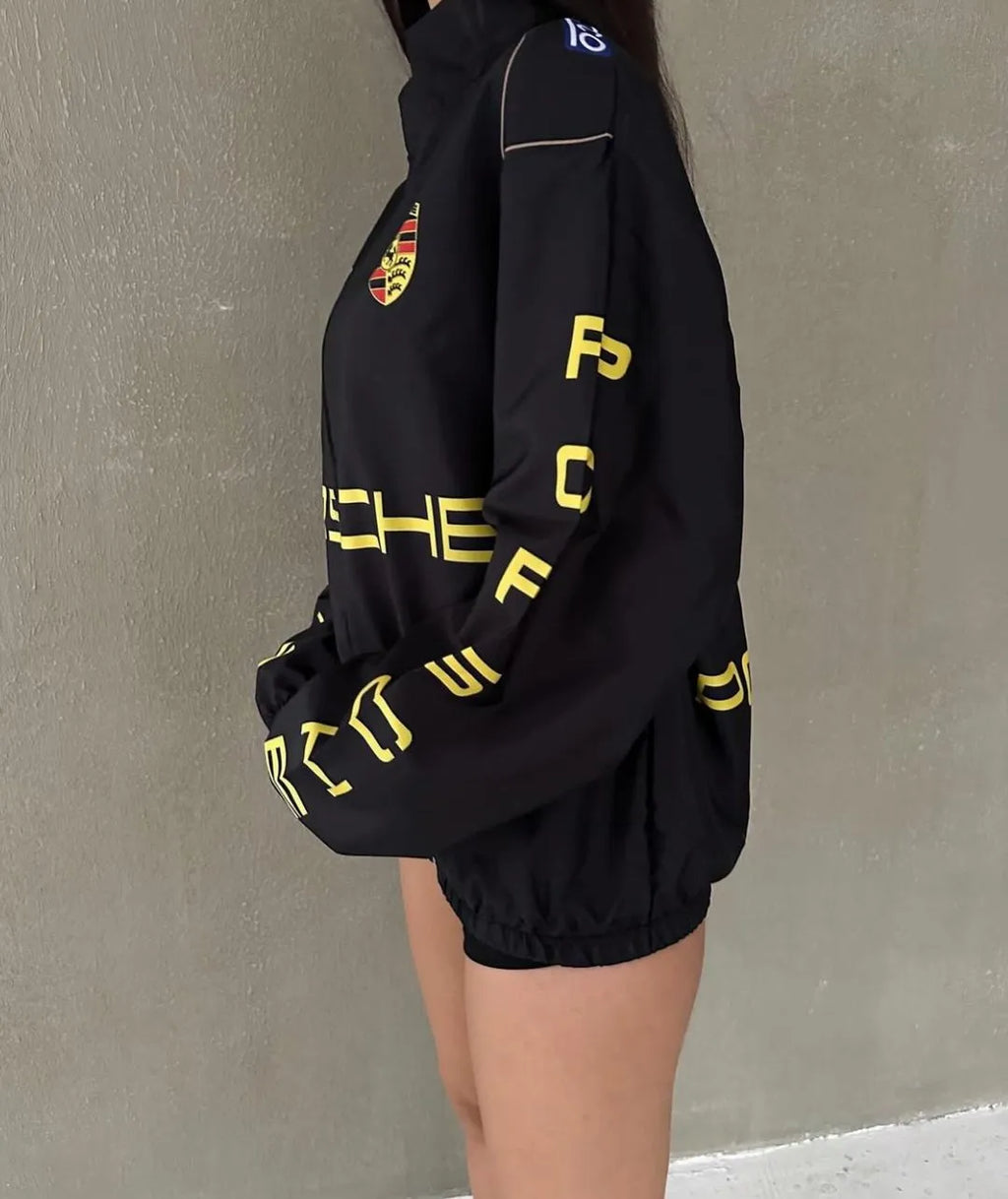Dynamic Porsche Racing Oversized Streetwear Jacket for Women – Black Motorsport Windbreaker with Logo Print