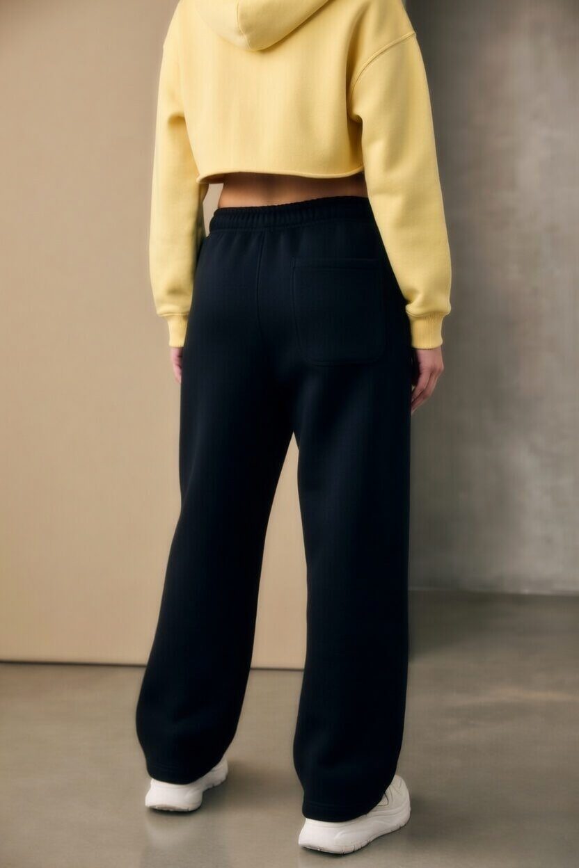 Women’s Black Oversized Track Pants – Minimal Wide Leg Sweatpants for Casual Streetwear