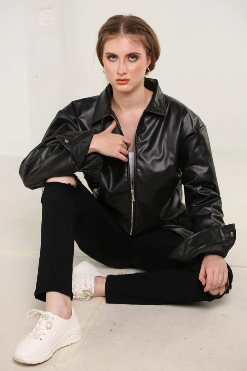 Women’s Black Faux Leather Oversized Jacket – Minimal Streetwear Zip-Up PU Leather Jacket