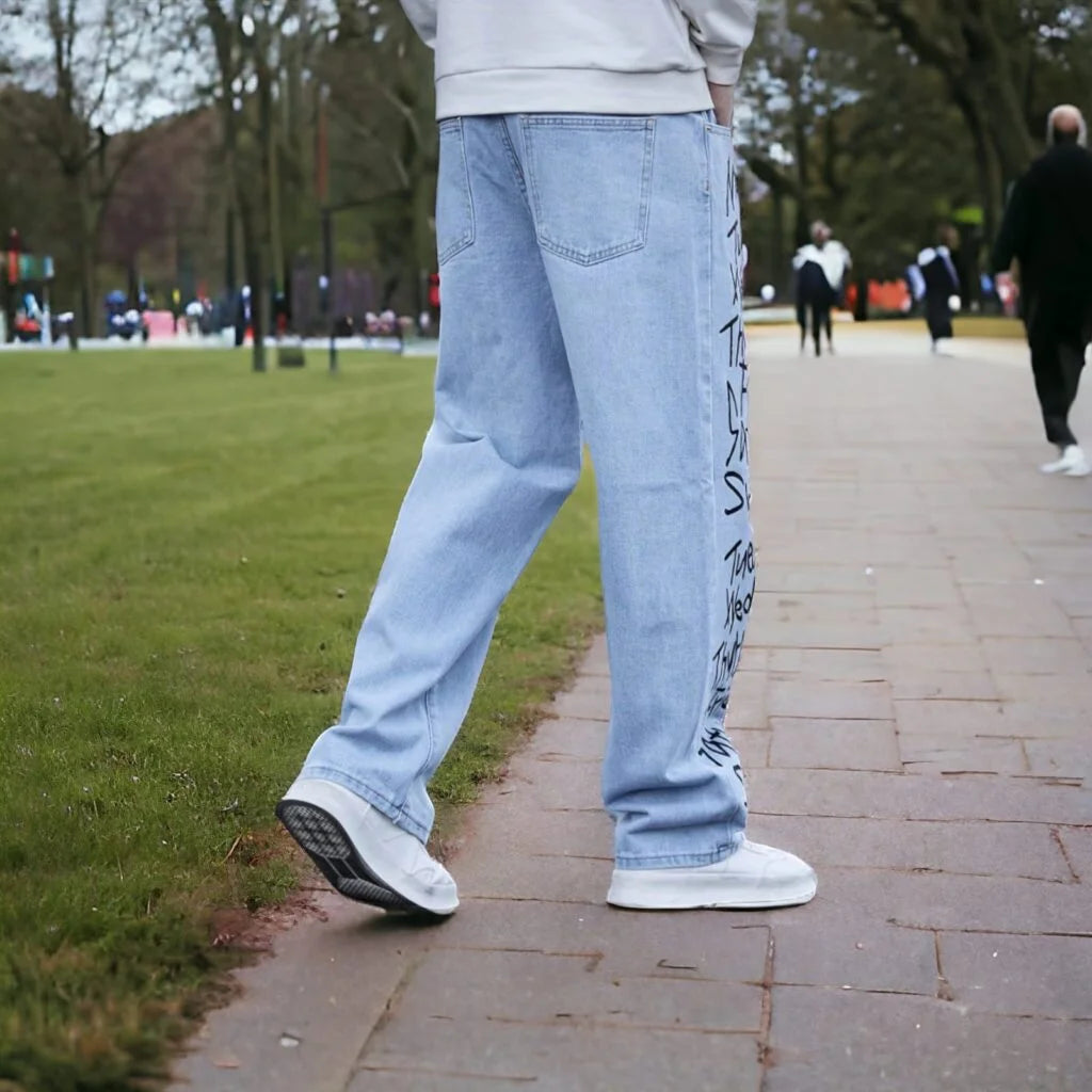 Men’s Light Blue Week Print Baggy Jeans – Oversized Streetwear Denim with Monday to Sunday Graphic Design